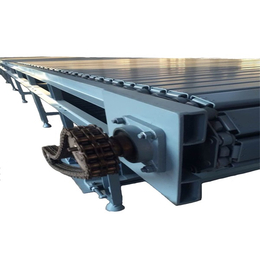 灯塔碳钢链板输送机-顺鑫*-铸造件碳钢链板输送机