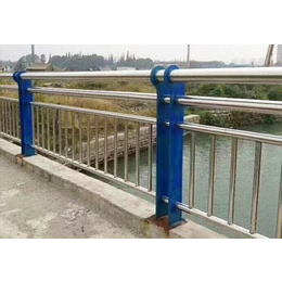304不锈钢复合管栏杆-山东芸赫护栏公司