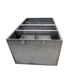 仙圆不锈钢水箱(图)-不锈钢油水分离器生产-不锈钢油水分离器
