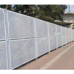 工地冲孔板防护栏价格 多孔板施工围栏网 工厂隔网