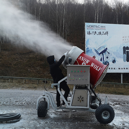手动可移动国产造雪机设备 喷嘴加热人工造雪机