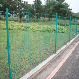 护栏网定制双边丝护栏养殖养鸡铁丝网围栏高速公路果园圈地围栏网