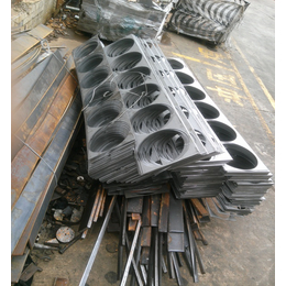 各种废钢铁回收服务电话-鑫泽(在线咨询)-各种废钢铁回收