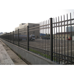 广州厂区围墙锌钢护栏定做厂家 黄埔小区围墙栅栏款式价格