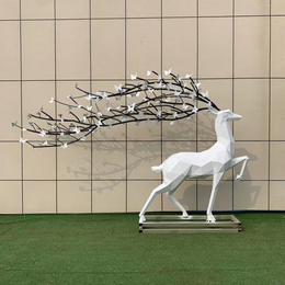 厂家铁艺镂空小鹿 园林景观设施雕塑小品不锈钢鹿小鹿摆件