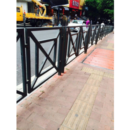 广东佛山花式人行道隔离护栏桥梁防撞护栏厂家锌钢公路护栏