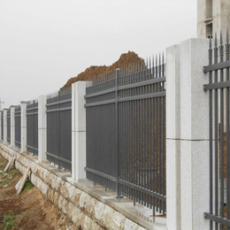 广东深圳施工工地隔离围挡穿孔镀锌钢板冲孔板围栏厂