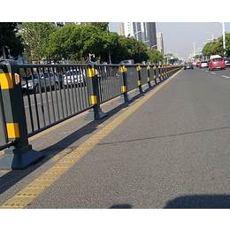 新型道路护栏-合肥道路护栏-安徽旭发护栏(查看)