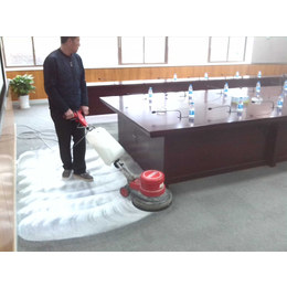 南京洗地毯公司只需要一个电话 地毯清洗十多年经验靠谱