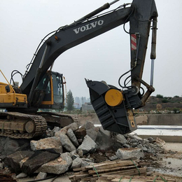 挖掘机碎斗 采石场岩石工地建筑垃圾碎