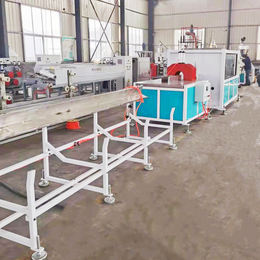 工程排水落水管机械设备 PVC排水管生产机器