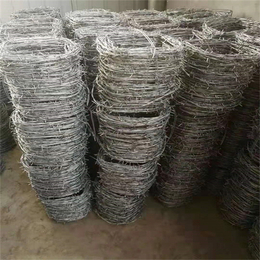 河北省镀锌刺绳厂家供应克拉玛依有刺铁丝网石河子防护防盗网