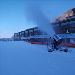 国产品牌制雪设备耐严寒 滑雪场造雪机器升级自动预热