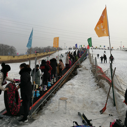 滑雪场输送设备高配置质量好 雪地人员输送带稳定性强