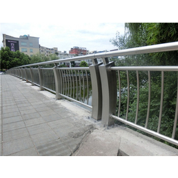 聊城航拓金属护栏公司(多图)-临夏道路桥梁护栏