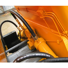 长沙混凝土泵公司报价-众宇机械-贵阳混凝土泵
