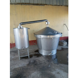亳州酿酒设备-曲阜融达*-100斤小型酿酒设备