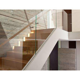 大连玻璃楼梯-晋瑶木业-信赖推荐-玻璃楼梯价格