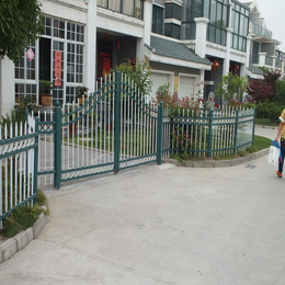 潮州喷涂栅栏价格 方通围墙护栏 按图订做广州铁艺栏杆