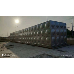 百色不锈钢水箱价格 焊接式方形消防水箱 组合式保温水箱304