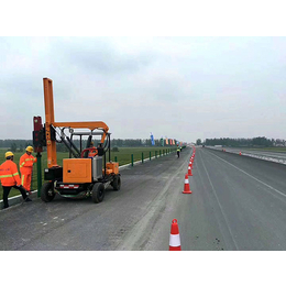 公路打桩机多少钱有一台-凤翔机械(在线咨询)-临沂公路打桩机