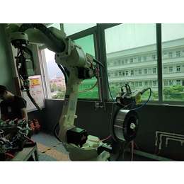 安川弧焊机器人-南通弧焊机器人-安徽斯诺焊接机器人(查看)