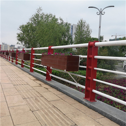  深圳河道不锈钢护栏扶手定做 广州河涌防护栏杆价格
