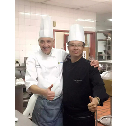 挪威招聘食堂厨师学历不限无语言要求华人区工作工资月开