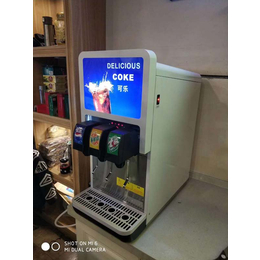 四川西餐庭可乐机器哪有果汁饮料机