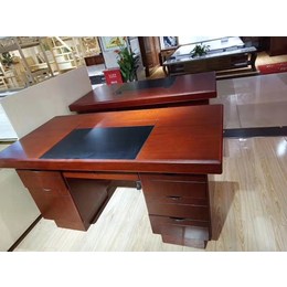 云南宣威办公桌 屏风卡座 电脑桌 培训桌生产厂家
