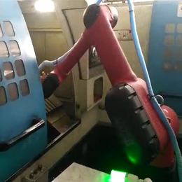 压铸机械手发展趋势-机械手发展趋势-龙恩冲压机器人(查看)