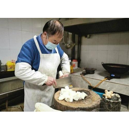 厨师出国上班月薪3万起好工作好川菜厨师粤菜厨师