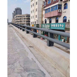 芜湖鑫桥护栏(图)-高速防撞护栏-镇江防撞护栏