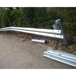 护栏板-防撞公路护栏板-公路波形护栏板-通安交通设施