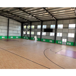 室内篮球馆木地板厂家价格-英特瑞体育用品定制