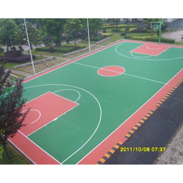 新余市河下镇篮球场地面造价-辉跃电动液压篮球架
