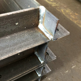 商洛角铁法兰自动焊一体机公司-元晟科技
