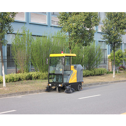 扫地机厂家- 安徽南博驾驶扫地车-全自动扫地机厂家