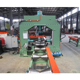 德捷机械质*低-液压钢管合缝机生产厂家-宿州液压钢管合缝机