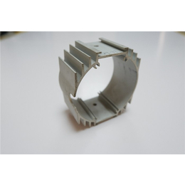 铝精加工-大用铝型材加工-温州铝型材