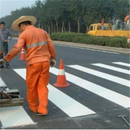 承接停车位划线_道路热熔划线 市政道路划线等