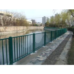 清远桥梁防护栏杆款式定做 广州河道不锈钢防护栏杆厂家