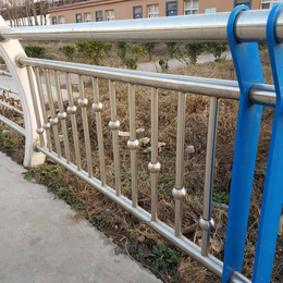 西安户外不锈钢栏杆-山东诚涵护栏生产公司
